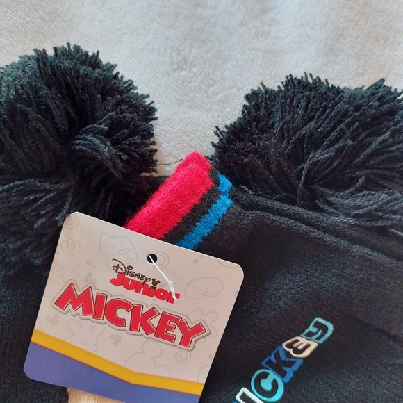 Disney's Mickey Mouse Toddler 3-D Hat & Mitten Set, NWT - Picture 3 of 7
